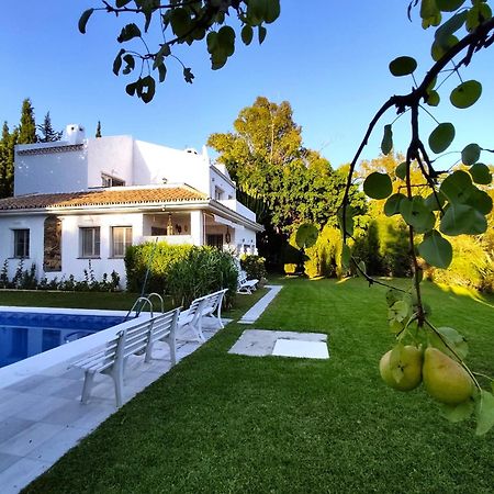 Holiday Villa In 10 Min From Fuengirola Beach With Sea Views Pool Bbq Parking Wifi Aircon Big Garden מיחאס מראה חיצוני תמונה