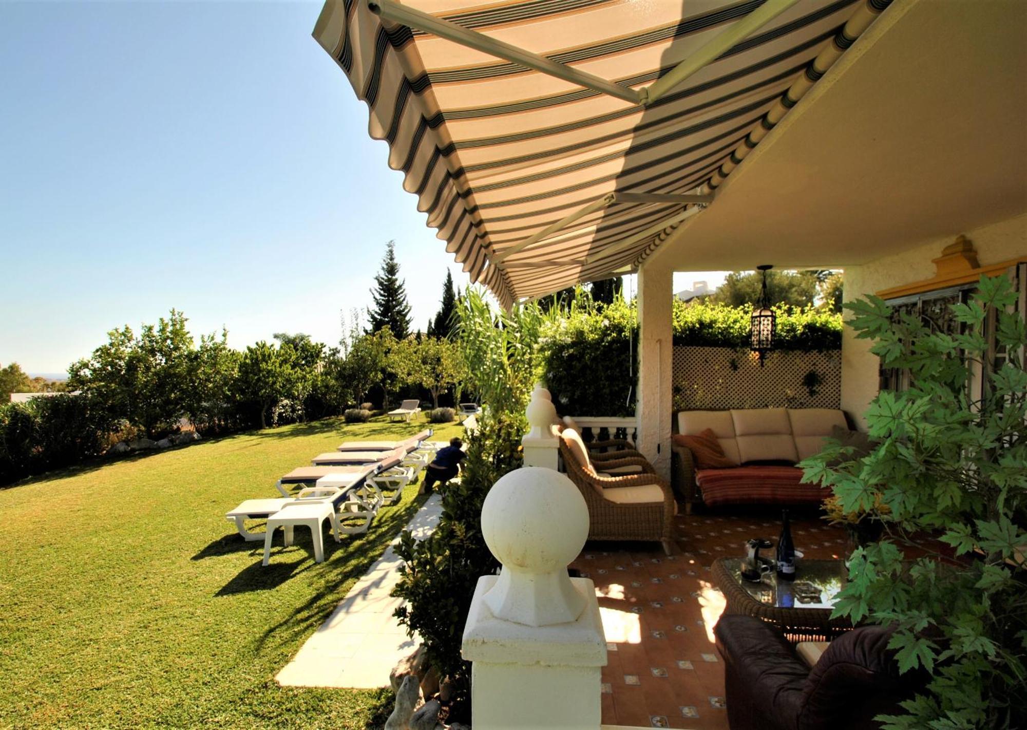 Holiday Villa In 10 Min From Fuengirola Beach With Sea Views Pool Bbq Parking Wifi Aircon Big Garden מיחאס מראה חיצוני תמונה
