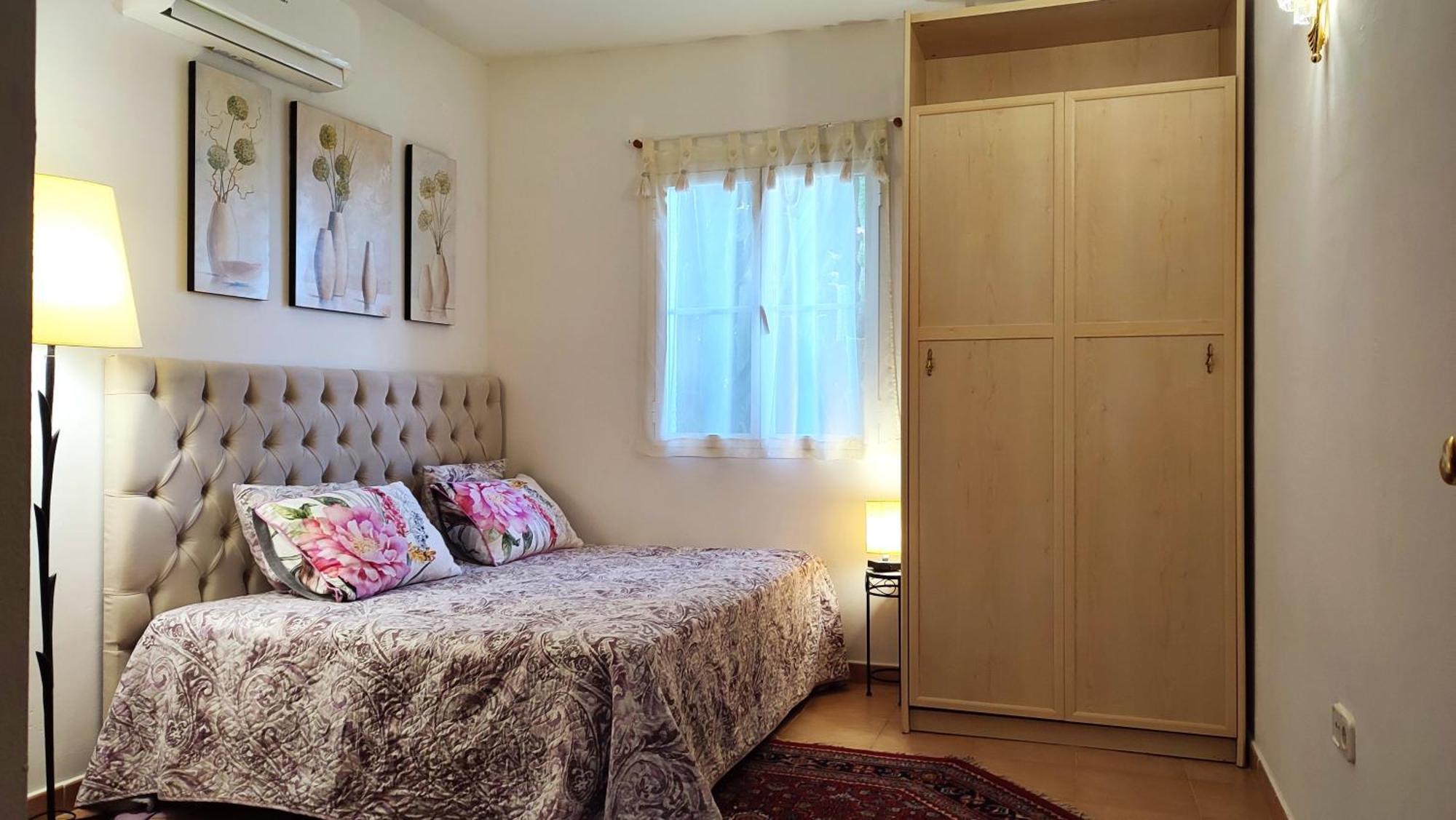 Holiday Villa In 10 Min From Fuengirola Beach With Sea Views Pool Bbq Parking Wifi Aircon Big Garden מיחאס מראה חיצוני תמונה